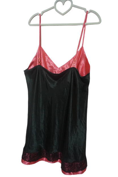 Thalia Sodi Slip
